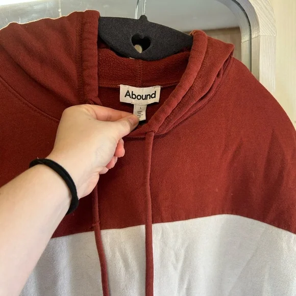 Abound Women’s Rust Red and White Hoodie - Picture 2 of 4